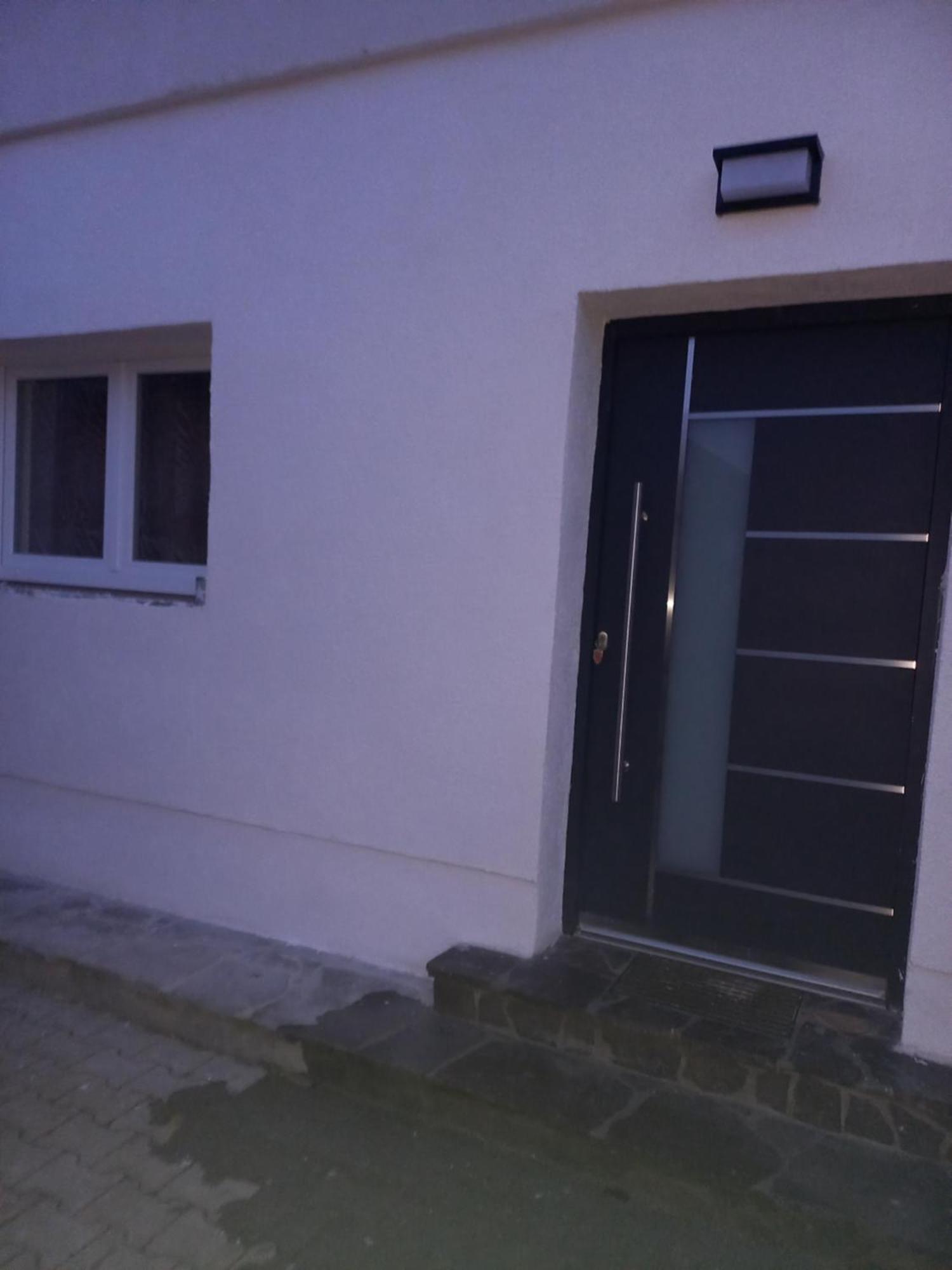 Monteurwohnung Loiching Szoba fotó